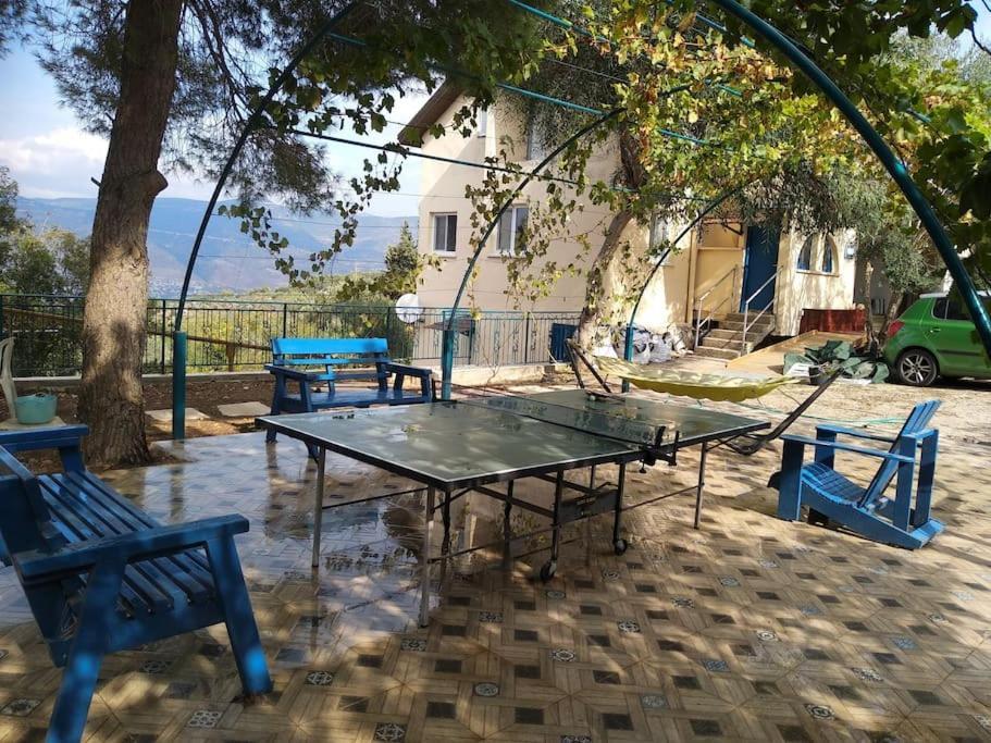 הבית ליד הבוסתן Mikhmannim Ngoại thất bức ảnh